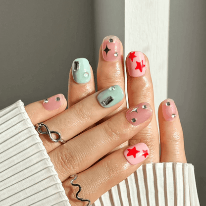 URBAN JUNGLE - Sweet Cool Nails, Contrast Color Nails, Nails with Star Small Diamond, Short Coffin, Short Round Handmade Press-on Nails