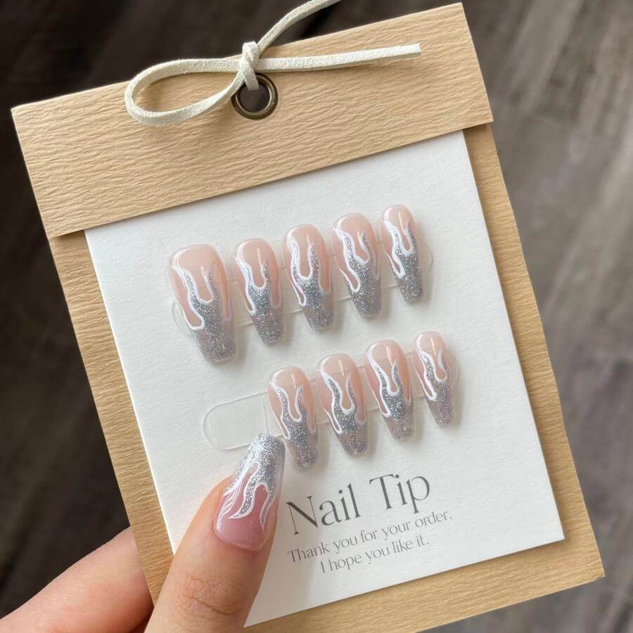 Silver flame press on nails, cool girl fake nails, Gothic Y2K Press on Nails, Medium Coffin Nails, Cool Girl Nails, Glue On Nails, Gel Nails, Fake Nails, Luxury Nails, flame press studs, hot girl long nails