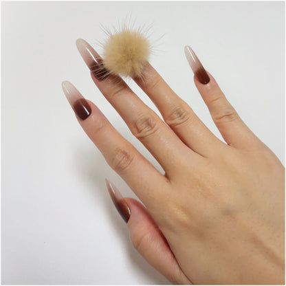 FLUFFY COCOA - Brown & Fluffy Medium Stiletto Press-on Nail - Reinesprit